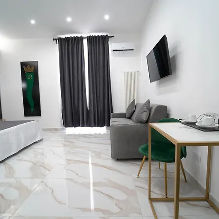 Elite Bed & Breakfast Neapol