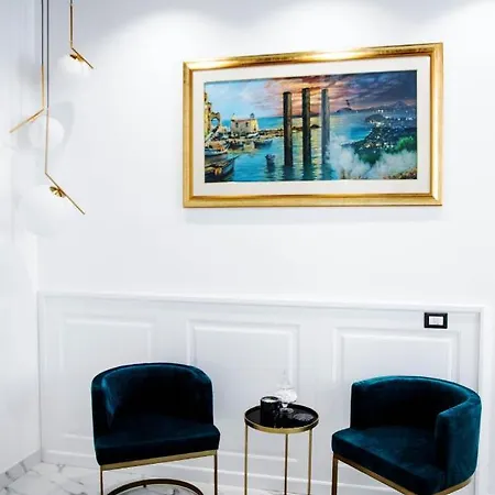 לינה וארוחת בוקר Elite 4*